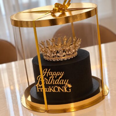 kronentorte_schwarz_gold kronentorte_schwarz_gold